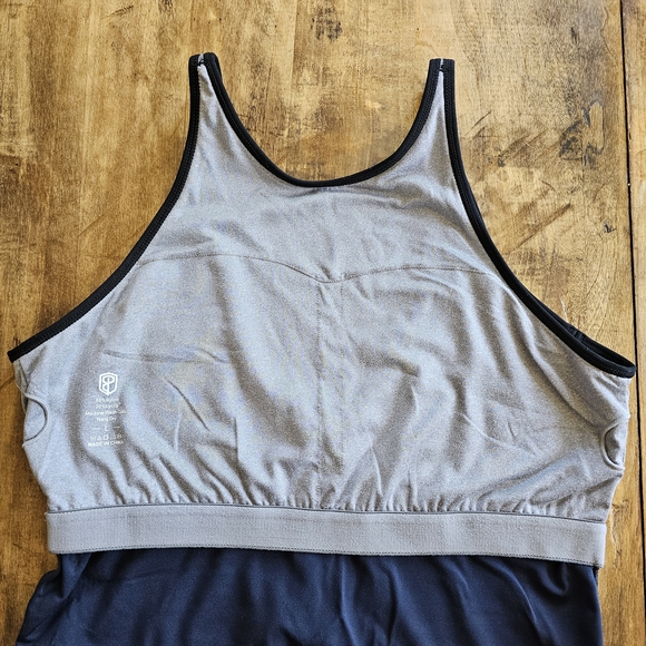 Born Primitive Crop With Built In Bra - Picture 4 of 4